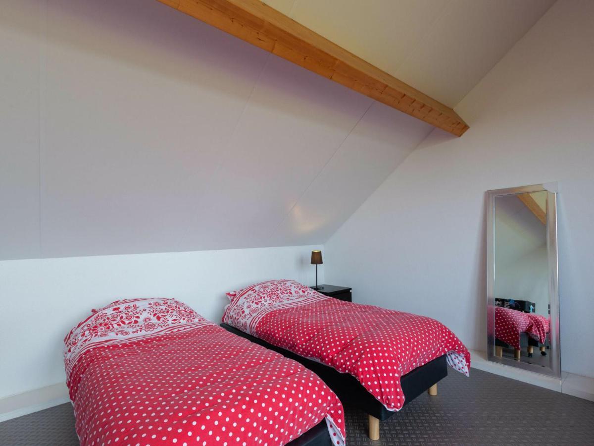 Luxury Holiday Home With Private Terrace Langweer Luaran gambar
