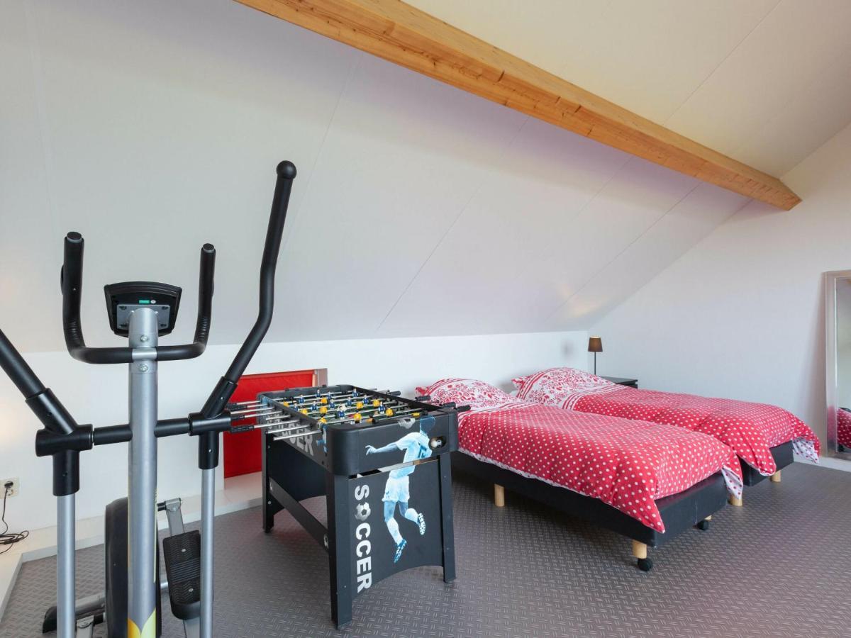 Luxury Holiday Home With Private Terrace Langweer Luaran gambar