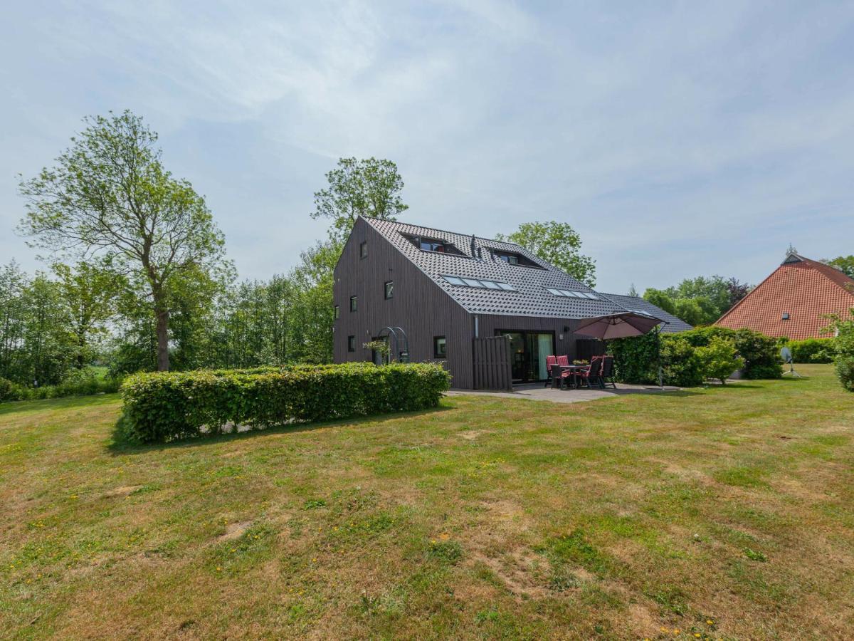 Luxury Holiday Home With Private Terrace Langweer Luaran gambar