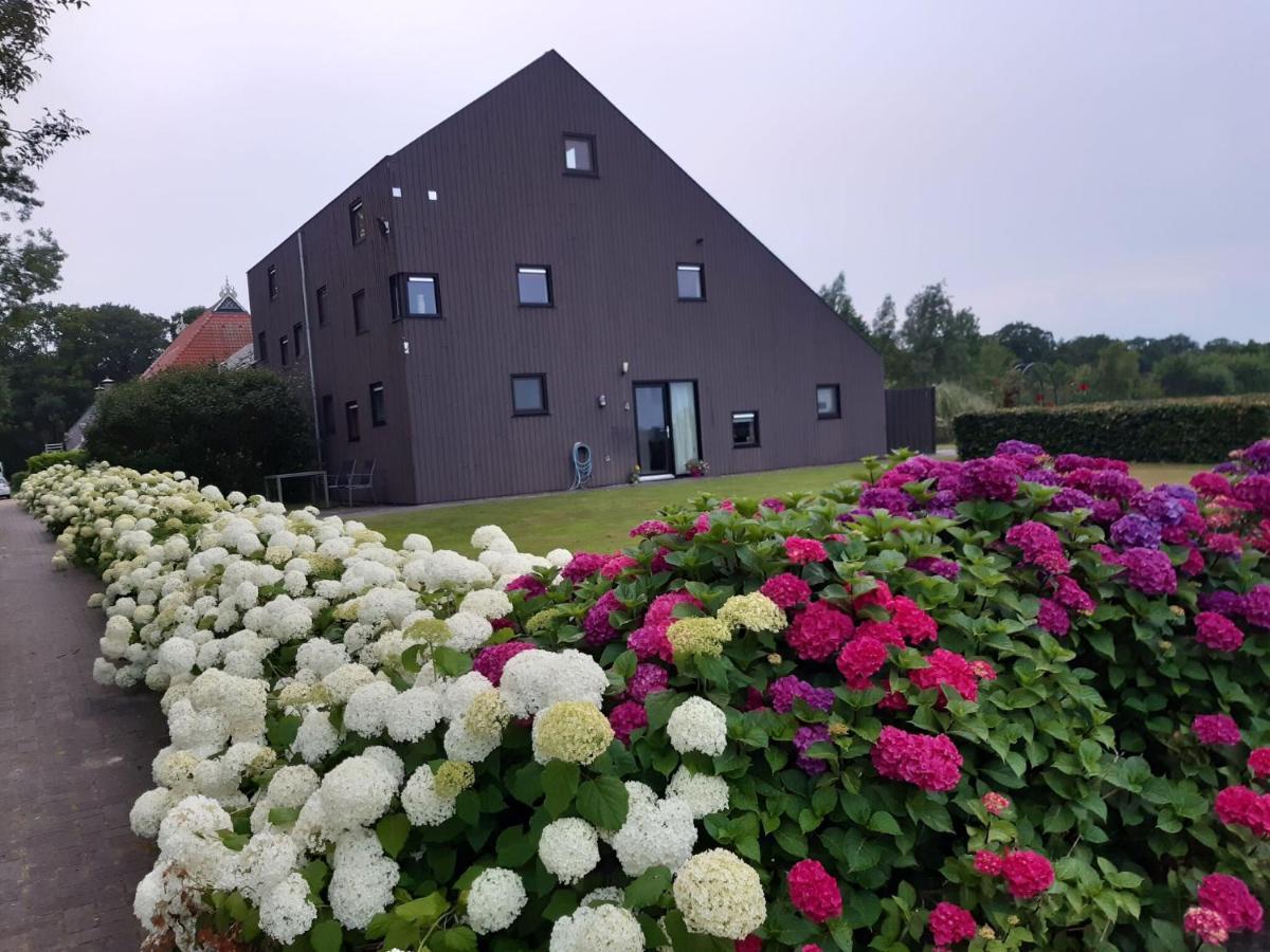 Luxury Holiday Home With Private Terrace Langweer Luaran gambar